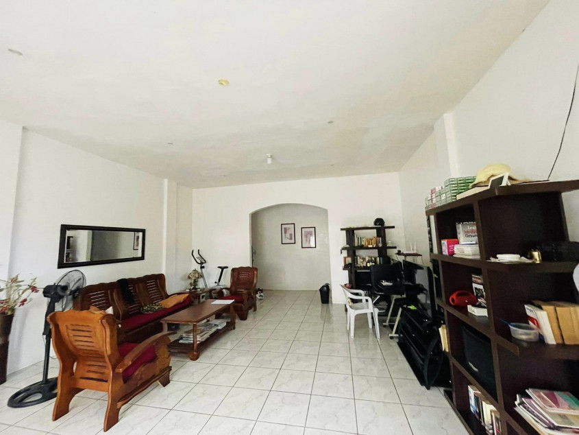 House And Lot Along National Highway Tubigon, Bohol