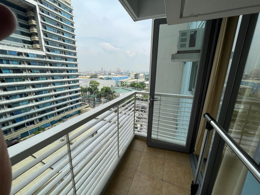 2 BR Condo In Suntrust Asmara, Quezon City