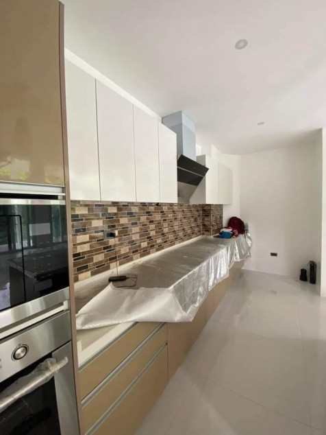 For Sale: House And Lot Inside Maria Luisa Estate Park Subdivision Cebu City