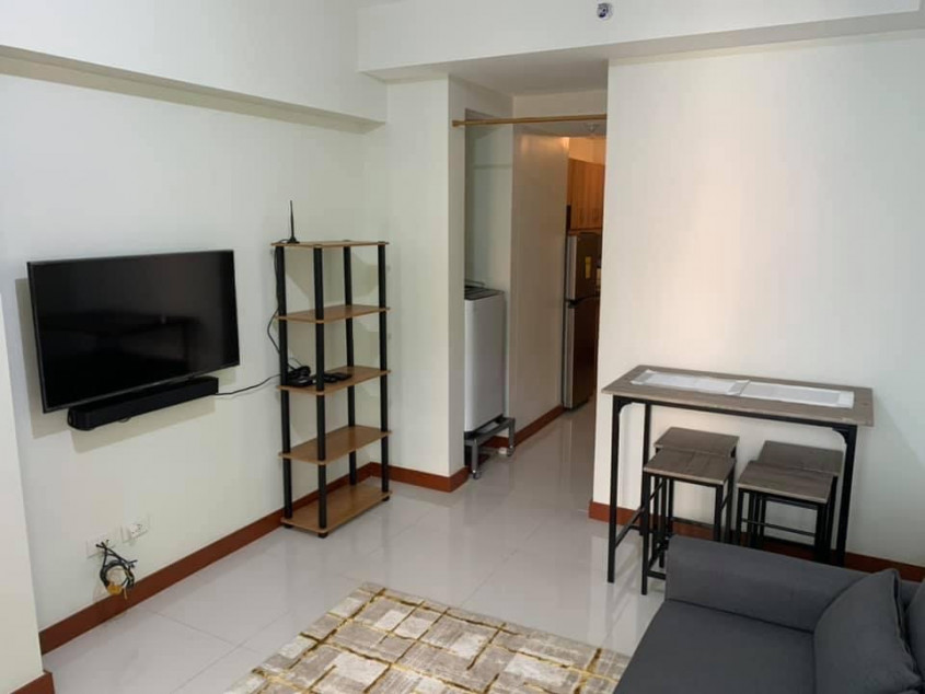 Fully Furnished 1 BR (45 SQM) Condo Unit For Rent At Brio Tower, Makati