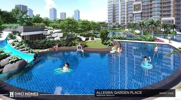 1 BR Penthouse Allegra Garden Place, BGC