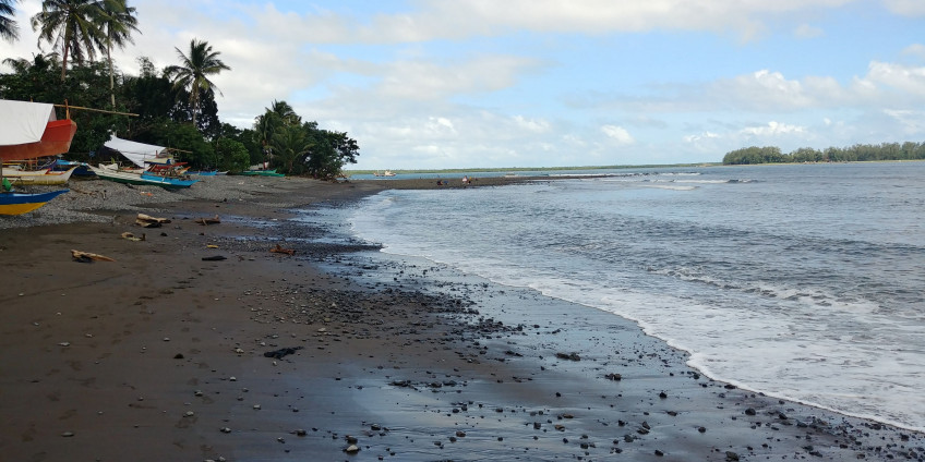 Beach House In Real, Quezon