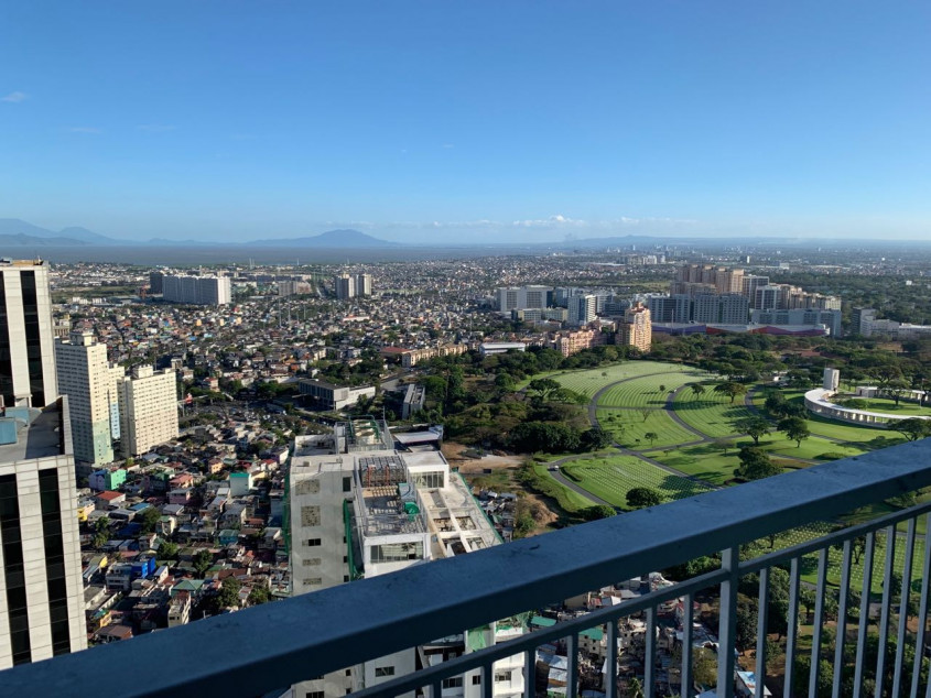 The Sequoia - Two Serendra BGC 1 Bedroom Apartment with Optional 1 Parking Slot