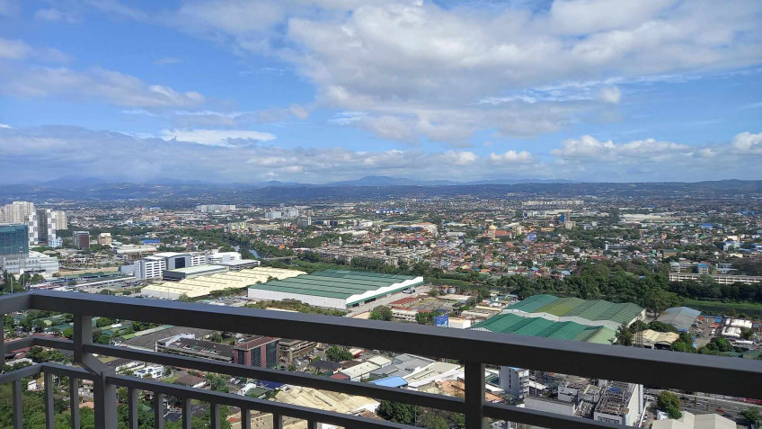 For Rent: Lumiere Residences Pasig