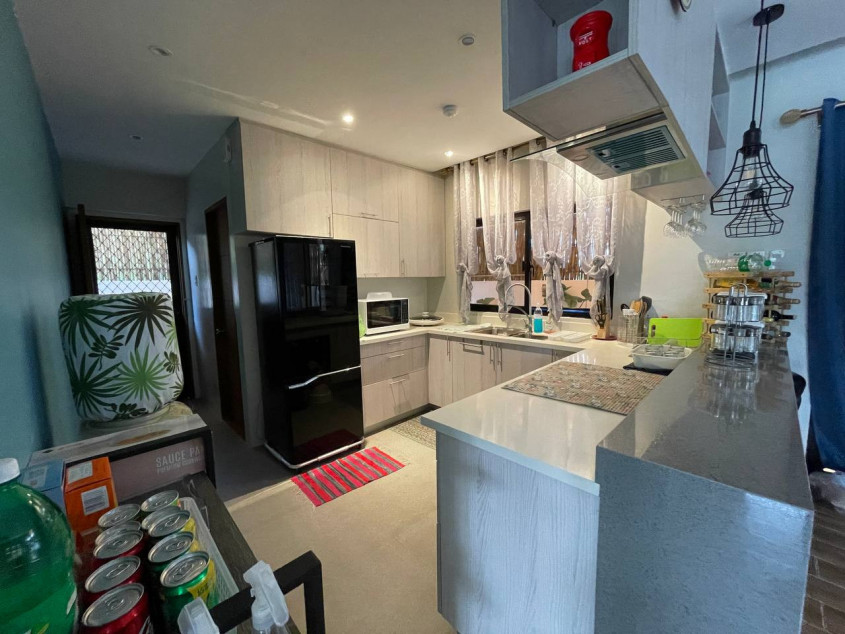 5 Bedroom Cozy Rest House In Tagaytay