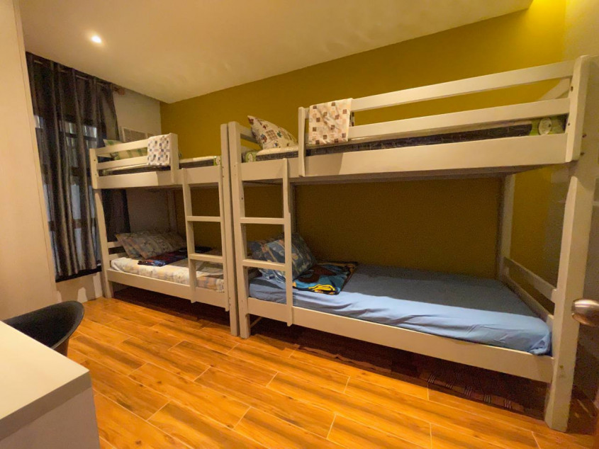 5 Bedroom Cozy Rest House In Tagaytay