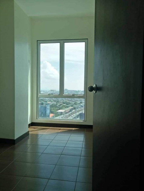 Rent To Own 3 Bedroom Condo For Sale In Makati Metro Manila