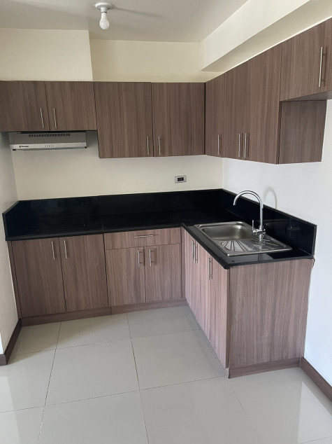 Condominium For Rent At The Magnolia Residences (Near Robinson Magnolia Mall) Quezon City