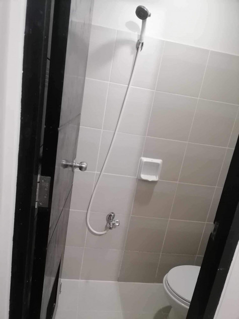 44.9 SQM Condo For Sale In 81 Newport Blvd, Pasay City