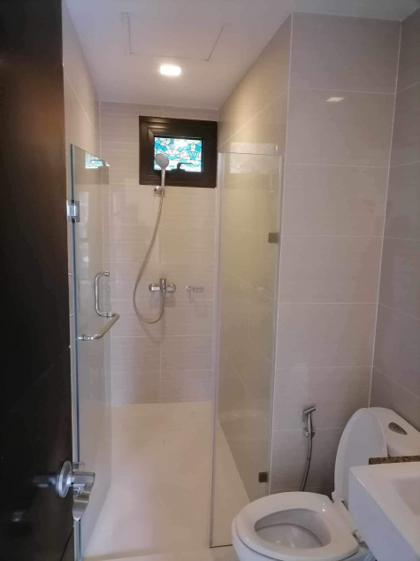 44.9 SQM Condo For Sale In 81 Newport Blvd, Pasay City