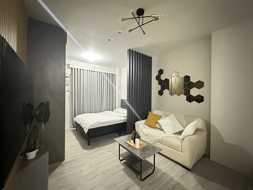 For Rent: Luxurious Fully-Furnished Studio Condo At Amaia Steps Alabang