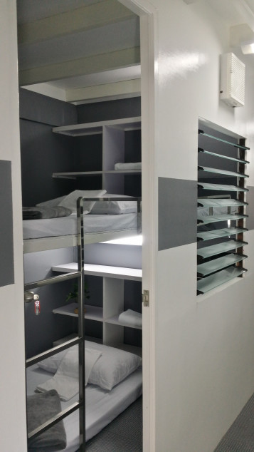 Ervoruto Hostel Makati - Basic Room For Rent