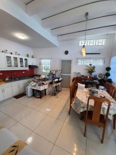 10 Bedrooms House And Lot With Swimming Pool In Vista Verde Exclusive Village Cavite