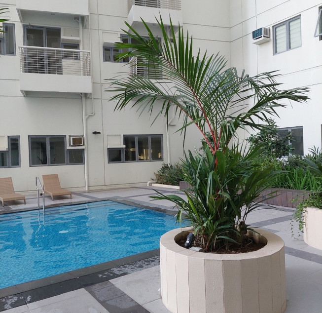 2 bedroom condo for sale infront st. Lukes