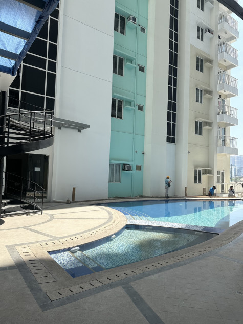 Resale 2 bedroom condo near mapua