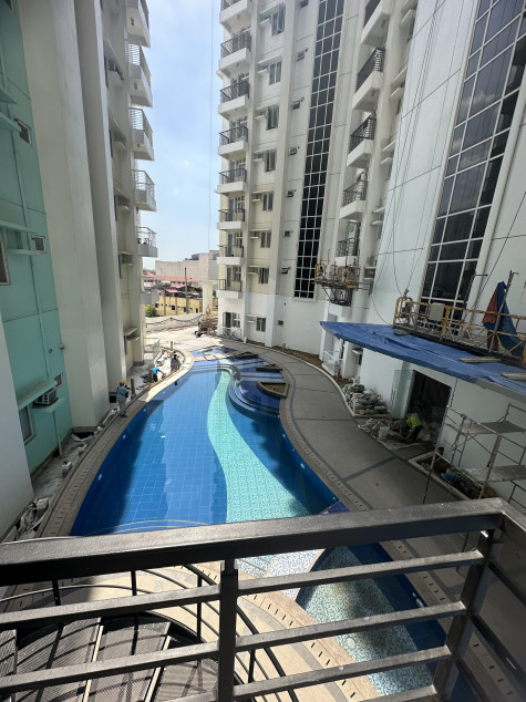 Resale 2 bedroom condo near mapua