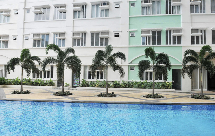 Resale 2 Bedroom Condo In Front Of SM Manila With Parking