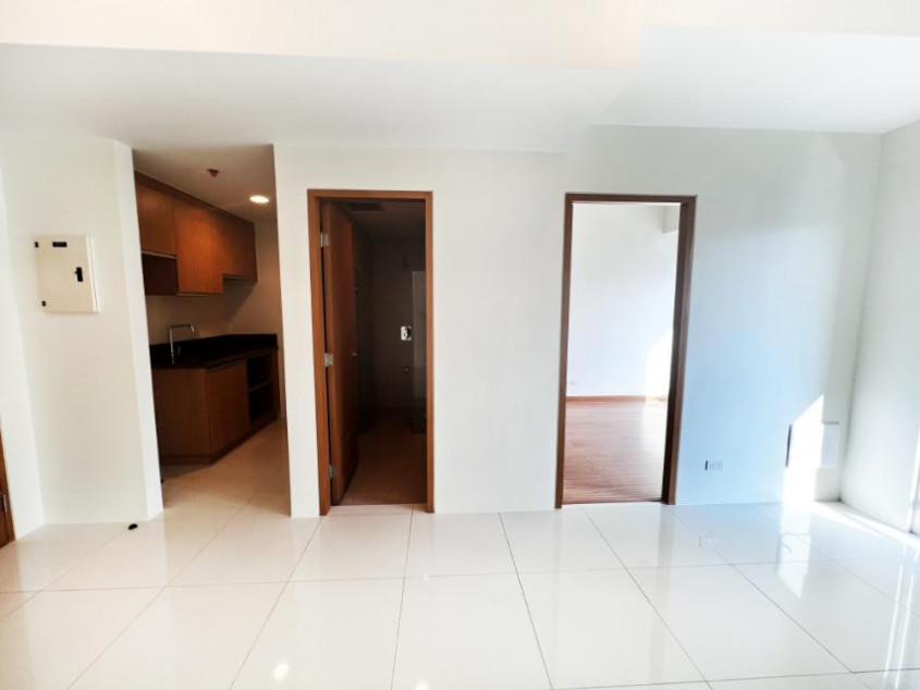 For Sale One Bedroom In Madison Parkwest, BGC, Taguig City