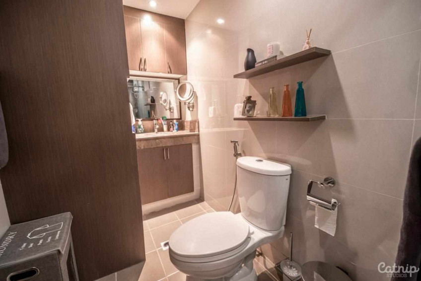 For Sale Two Bedrooms In Lee Gardens-North Tower, Mandaluyong City