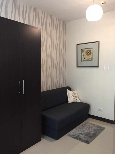 For Sale Studio Unit Converted To One Bedroom Axis Residences Tower A Along Pioneer, Mandaluyong