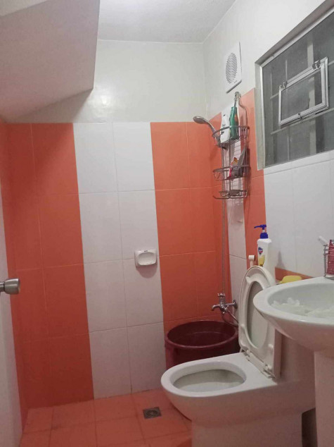 For Sale Newly Repainted House in Moonwalk Village, Parañaque  City