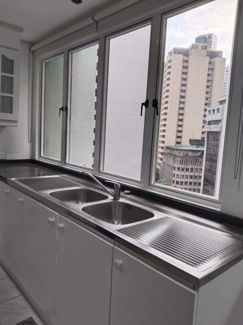 3 Bedrooms For Lease in H.V De La Costa, Salcedo Village