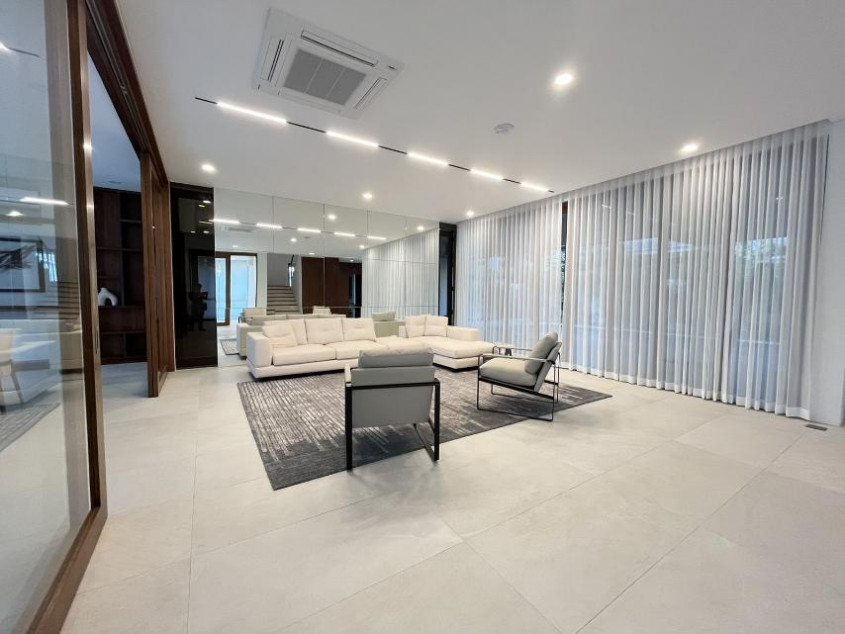 5 Bedroom Brand New Modern Ultra-Luxurious House for Sale in Ayala Alabang Village, Muntinlupa City