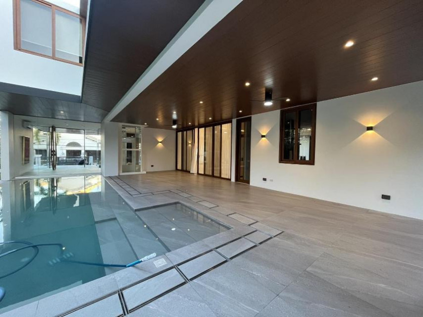 5 Bedroom Brand New Modern Ultra-Luxurious House for Sale in Ayala Alabang Village, Muntinlupa City