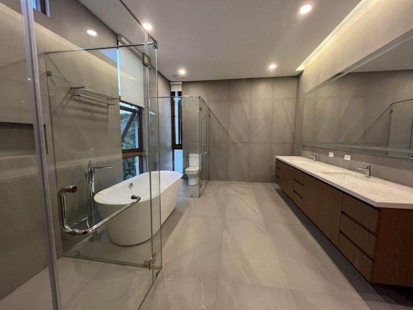 5 Bedroom Brand New Modern Ultra-Luxurious House for Sale in Ayala Alabang Village, Muntinlupa City