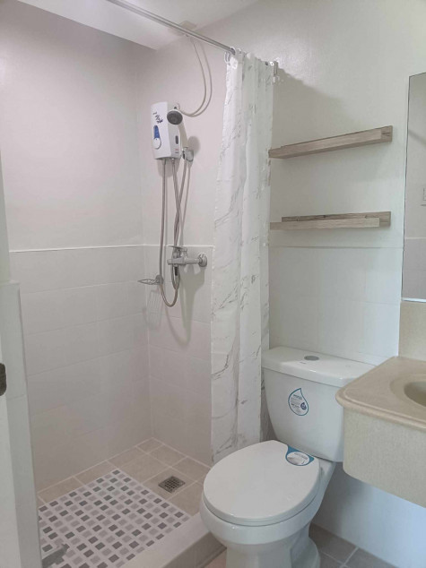 For Lease One Bedroom In Forbeswood Heights, Taguig