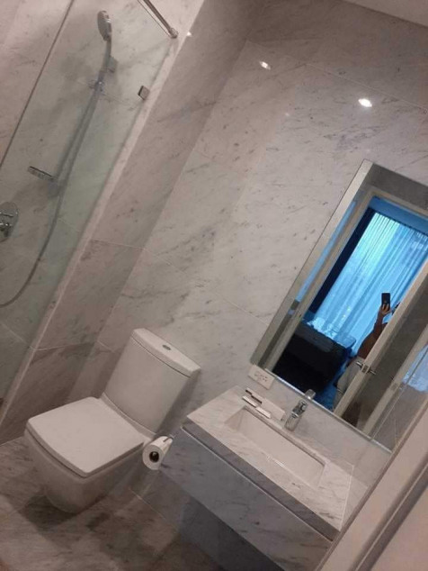 For Sale One Bedroom In Trump Tower, Makati