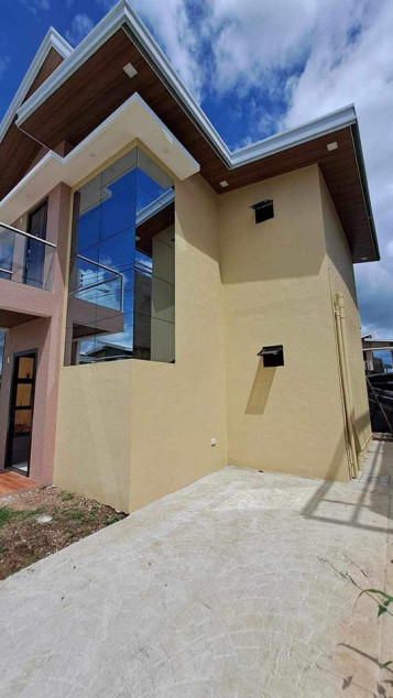 4 Bedroom Reopen House And Lot In Cagayan De Oro City