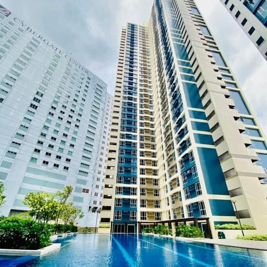 For Sale Studio Condo Unit in Axis Residences, Pioneer, Mandaluyong City