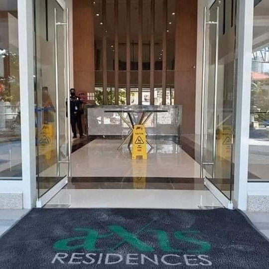 For Sale Studio Condo Unit in Axis Residences, Pioneer, Mandaluyong City