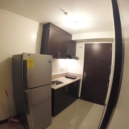 For Sale Studio Condo Unit in Axis Residences, Pioneer, Mandaluyong City