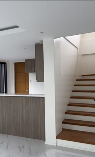 2-Storey House At Filinvest Heights Quezon City