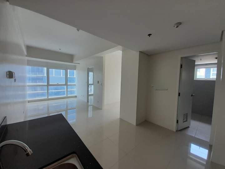 2 BR For Sale In 100 West Makati