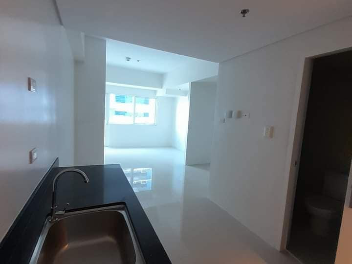 2 BR For Sale In 100 West Makati