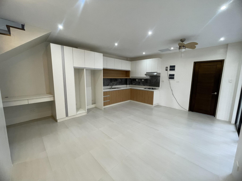 Ready For Occupancy 4 Bedroom 2-Storey Single Attached House In Cebu City