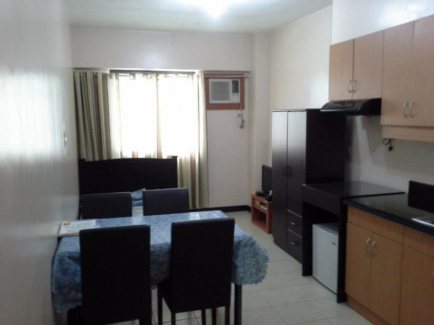 Rush Sale Cypress Towers Taguig Studio Unit Furnished