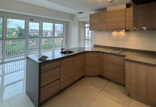 Rent to own 1 Bedroom Condo for sale in St. Mark Residences McKinley Hill near Enderun