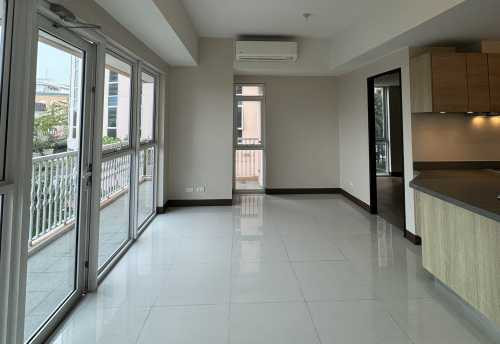Rent to own 1 Bedroom Condo for sale in St. Mark Residences McKinley Hill near Enderun