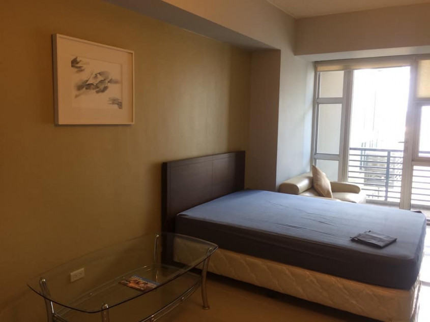 Studio Type Condo Unit For Rent In 1016 Residences Cebu