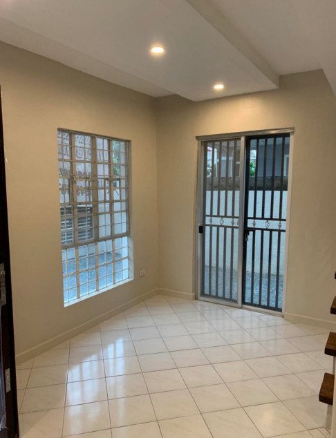 House And Lot For Sale Inside Governors Hills Subdivision, Cavite