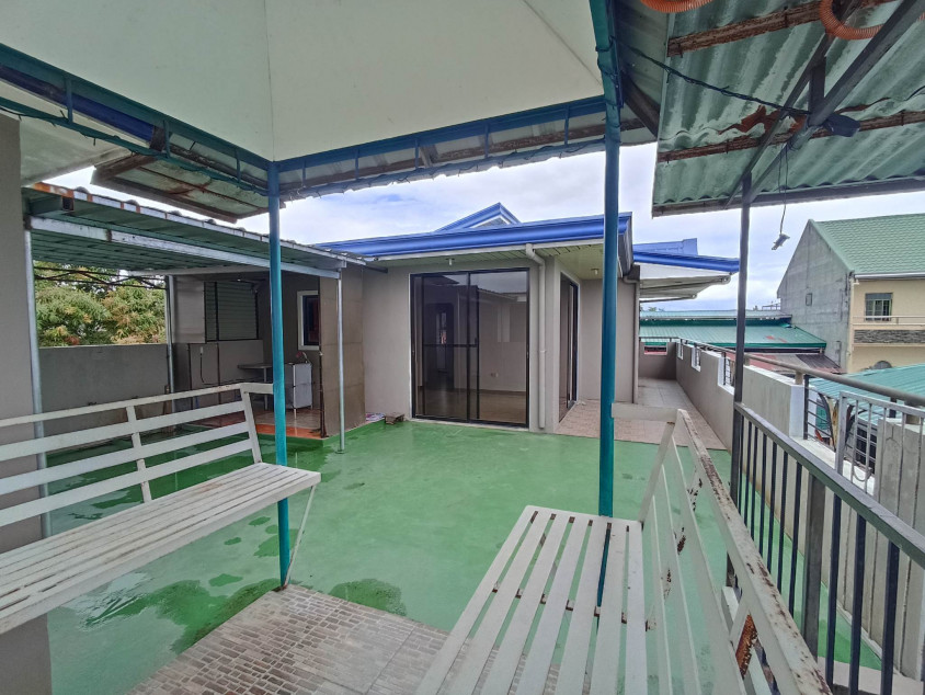 Picture of Income Generating Apartment Building With Penthouse In Sta. Rosa, Laguna