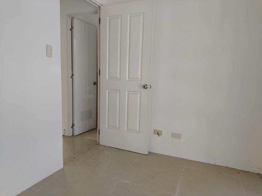 House And Lot For Sale In Bellefort Estates Molino Bacoor, Cavite