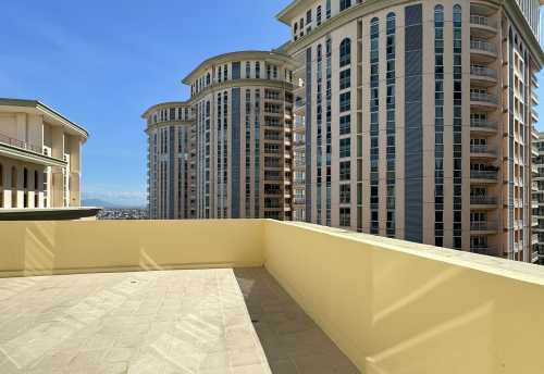 Rent To own 2 Bedroom Loft Penthouse Condo For Sale In Venice McKinley Hill Taguig