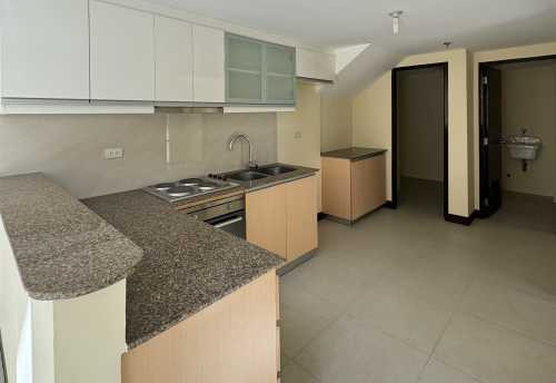 Rent To own 2 Bedroom Loft Penthouse Condo For Sale In Venice McKinley Hill Taguig