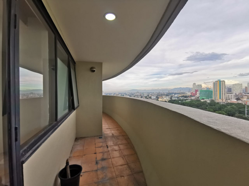 2 Bedrooms For Sale - SkyLine Premiere (Former Andrea North) Quezon City