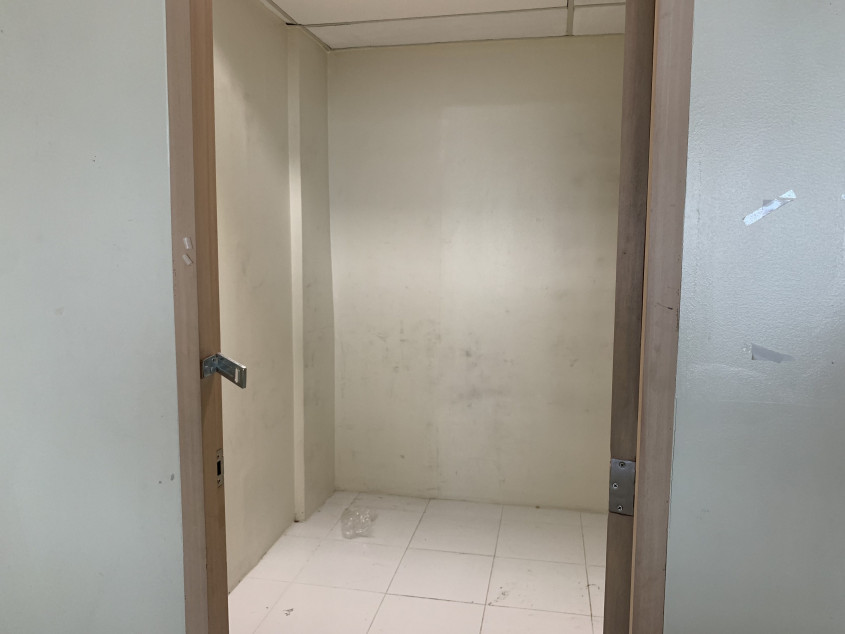Prestige Tower: Pristine, Fully Furnished Office Suite Available In Pasig